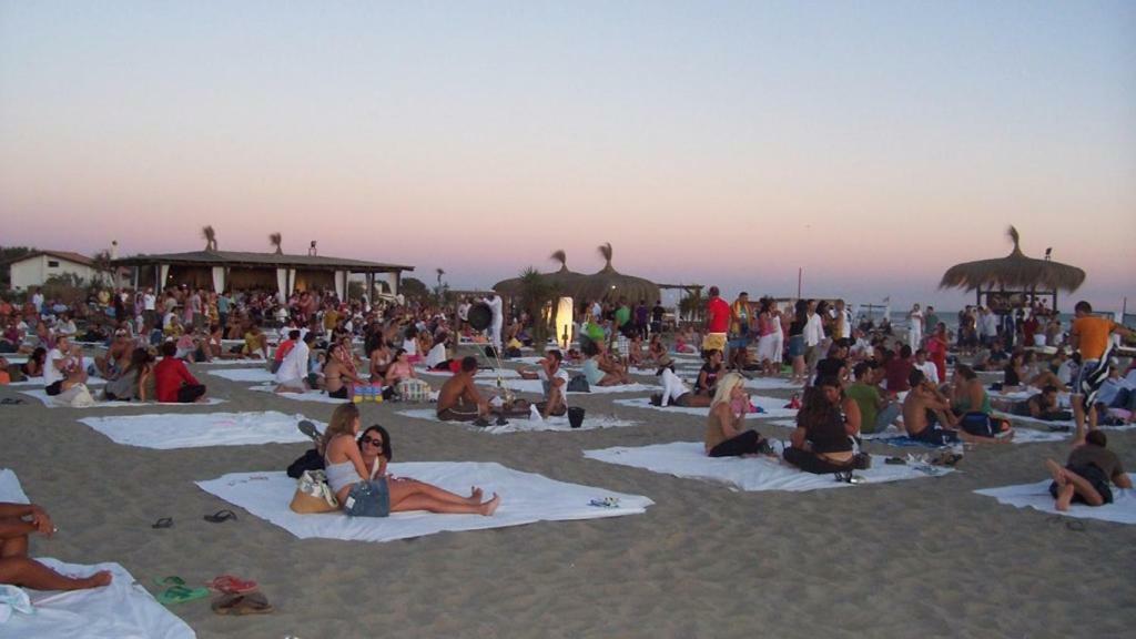 Fregene Summer Beach Фрегене Экстерьер фото